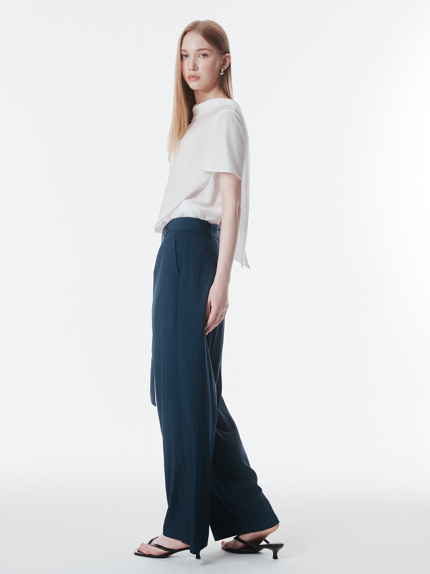 벨티드 원턱 와이드 팬츠 (NAVY)