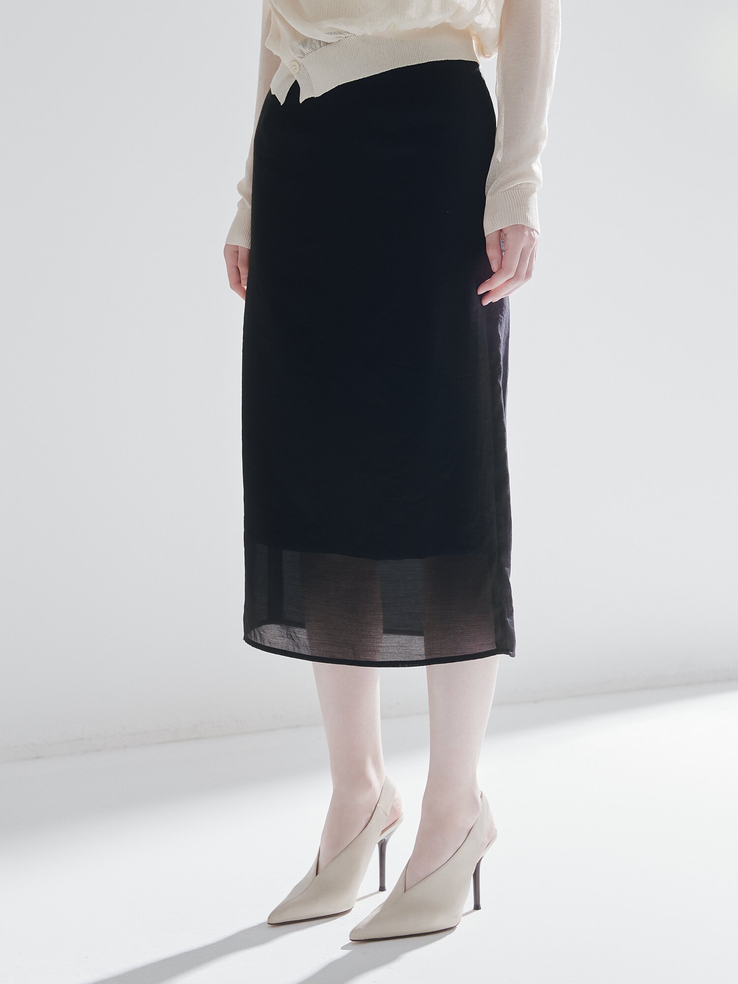 시스루 백 슬릿 H라인 스커트 (BLACK)