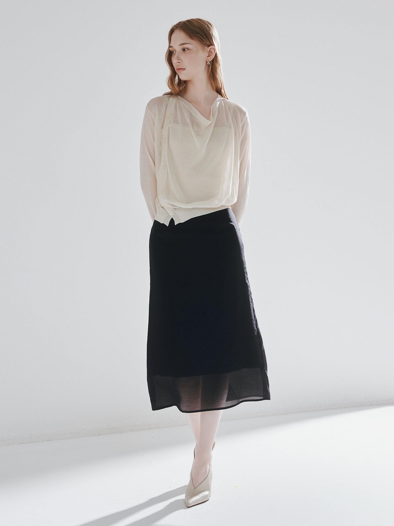 시스루 백 슬릿 H라인 스커트 (BLACK)