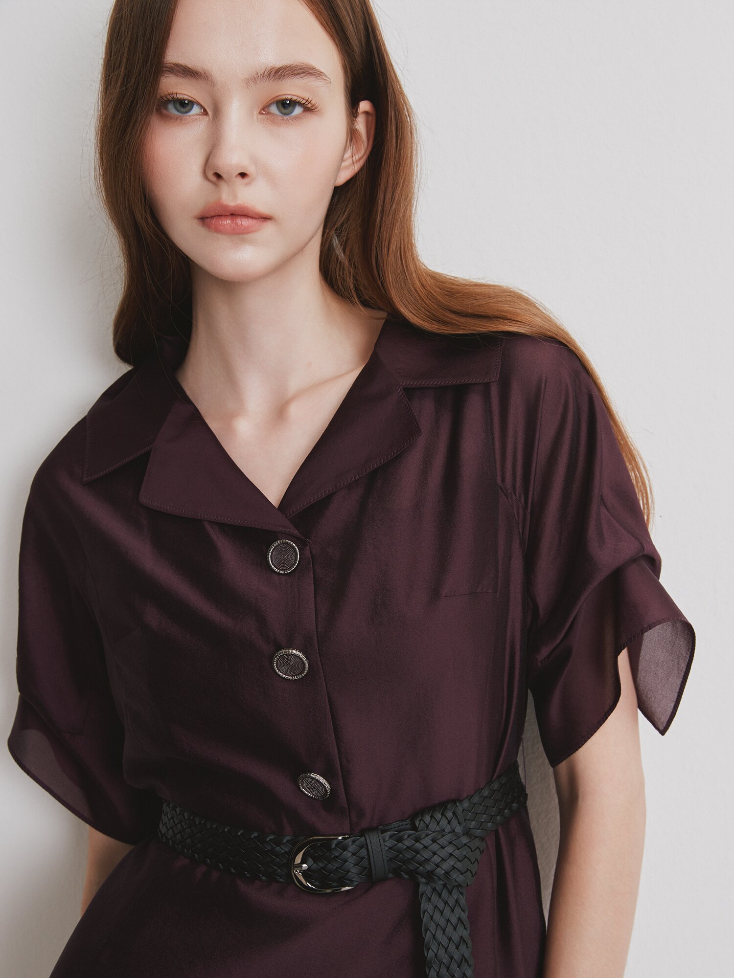 실키 오픈 칼라 플레어 원피스 (BURGUNDY)