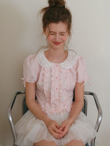 Cest_Lace collar ruffle blouse