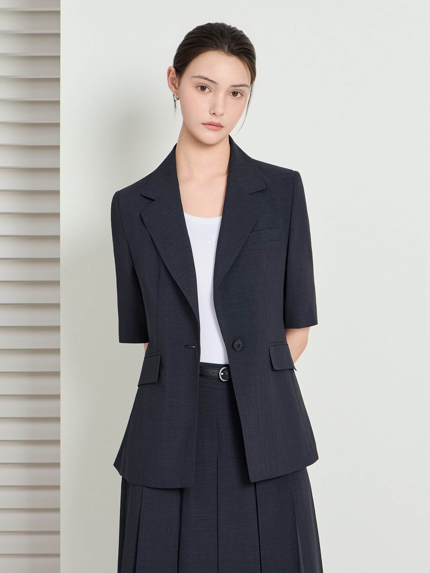 테일러드 하프 슬리브 싱글 재킷 (GREY)