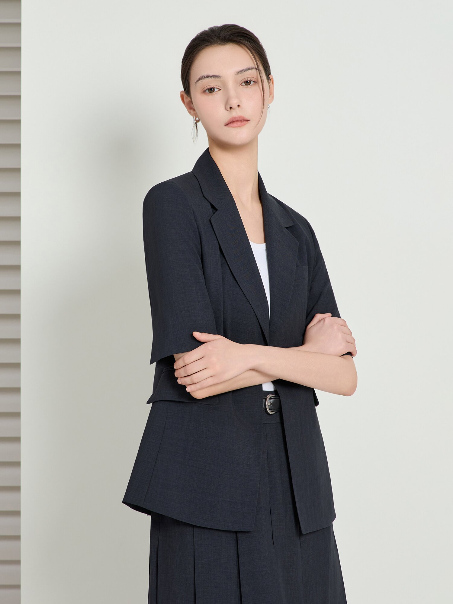 테일러드 하프 슬리브 싱글 재킷 (GREY)