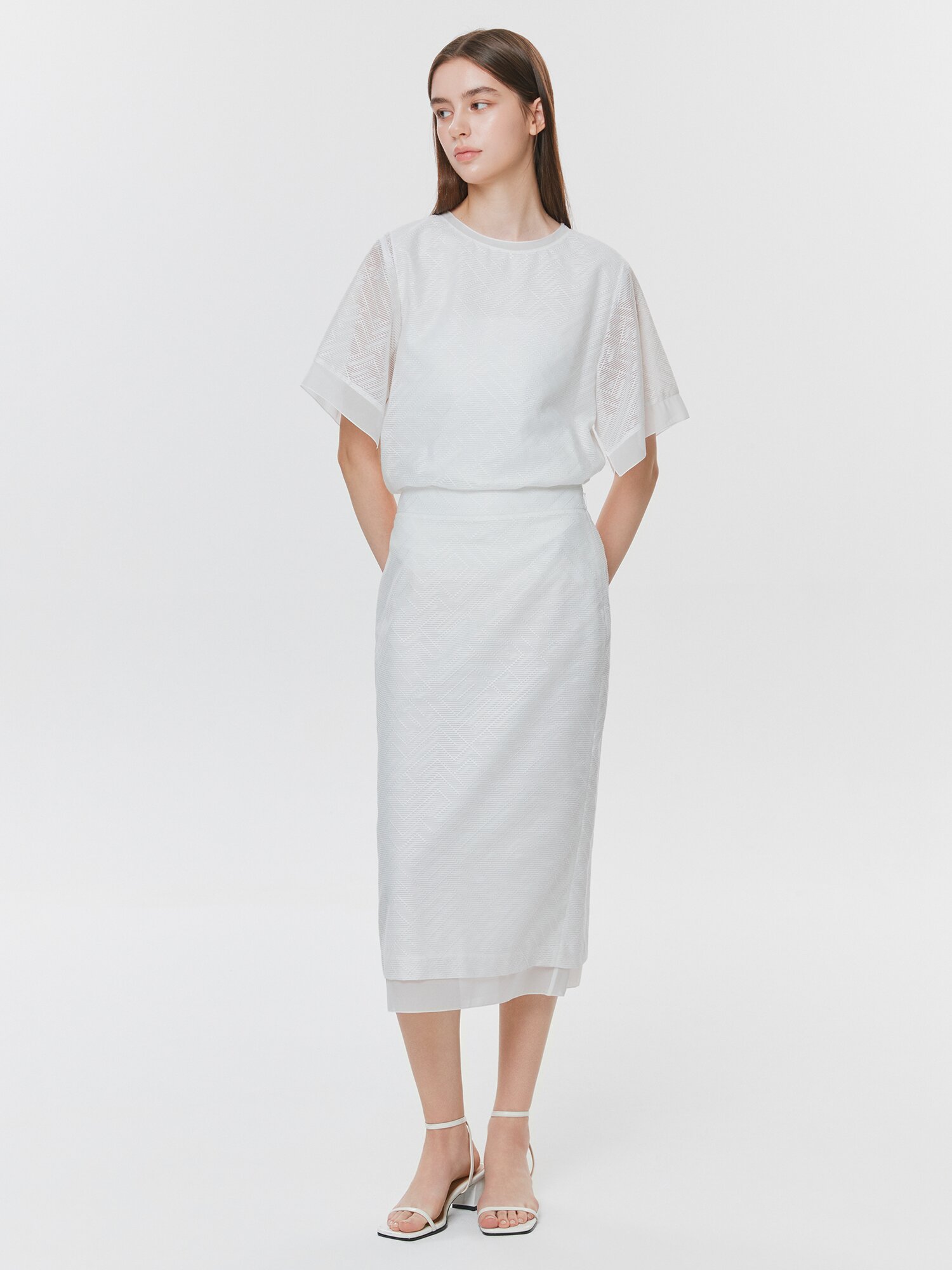 자수 시스루 헴 H라인 스커트 (WHITE)