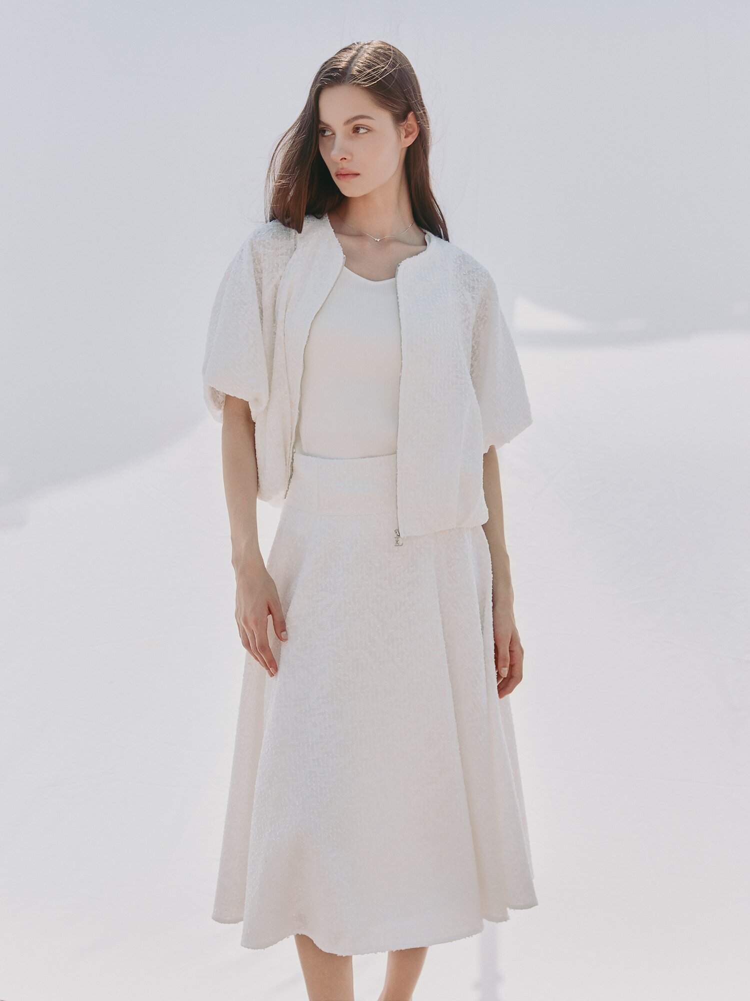 텍스쳐 볼륨 래글런 집업 점퍼 (WHITE)
