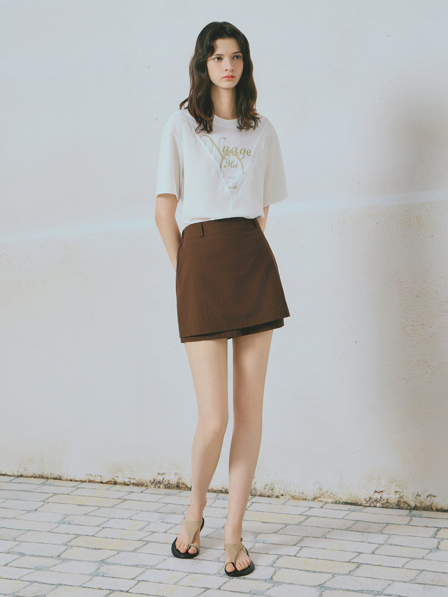 레이스 배색 레터링 라운드넥 티셔츠 (WHITE)