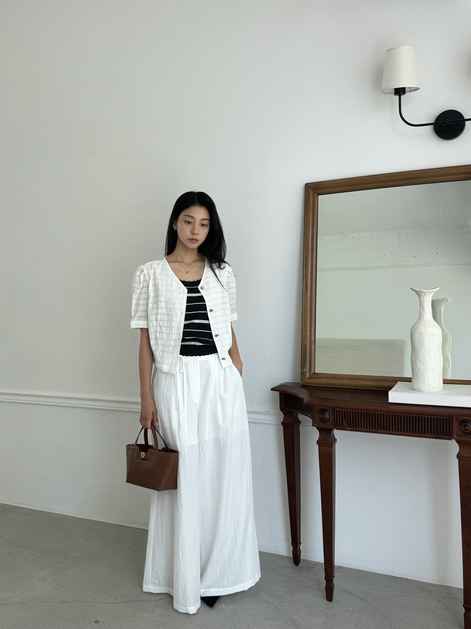 나일론 백 밴딩 벨티드 와이드핏 팬츠 (WHITE)