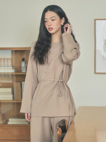 고급이 스트랩 블라우스_YHBL260405