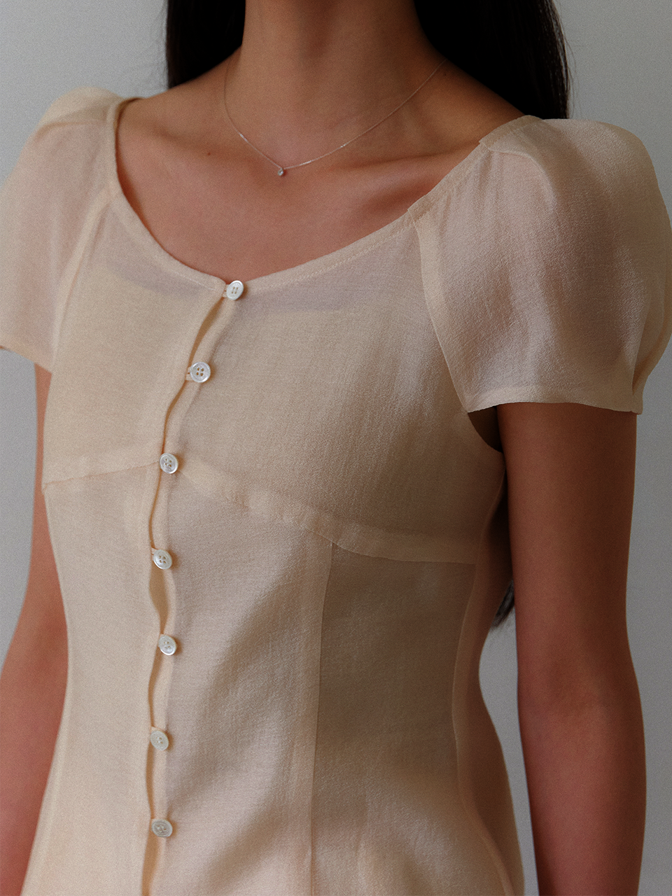 [FAIRY] Chiffon Puff Volume Blouse / Cream Yellow(2color)
