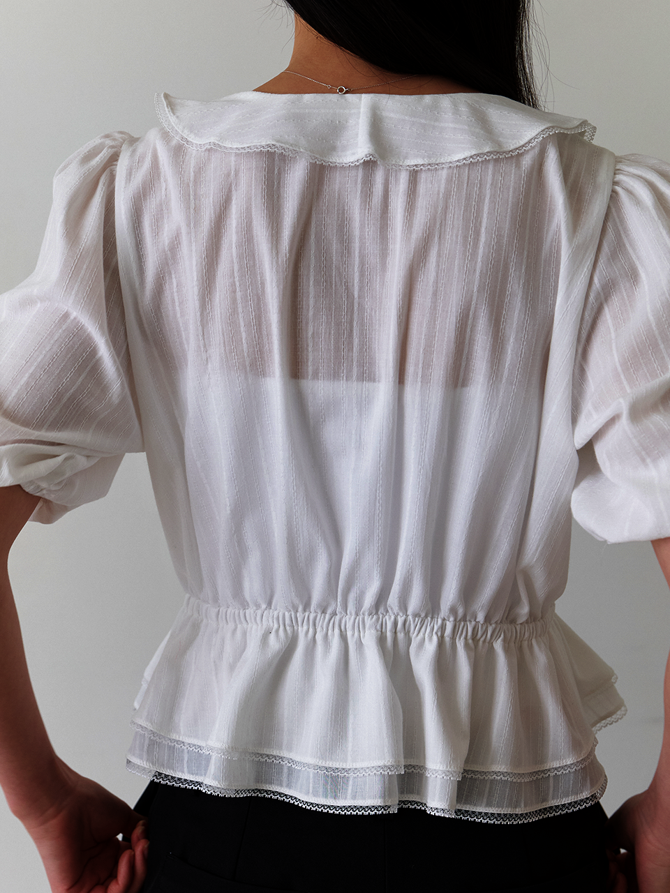 [DAISY] Cotton Pin-Tuck Ruffle Blouse / White(2color)