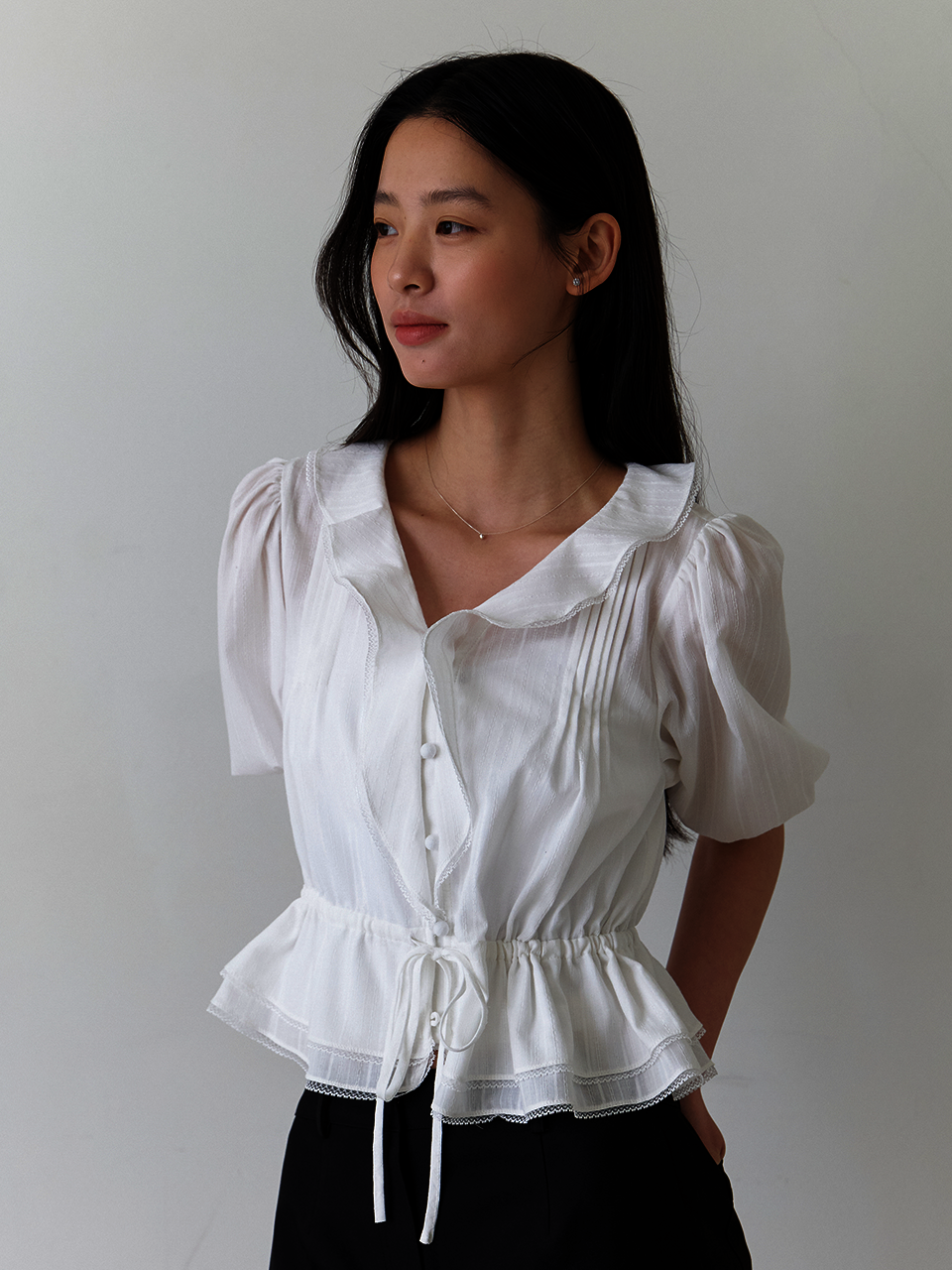 [DAISY] Cotton Pin-Tuck Ruffle Blouse / White(2color)
