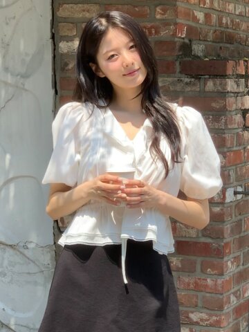 [DAISY] Cotton Pin-Tuck Ruffle Blouse / White(2color)
