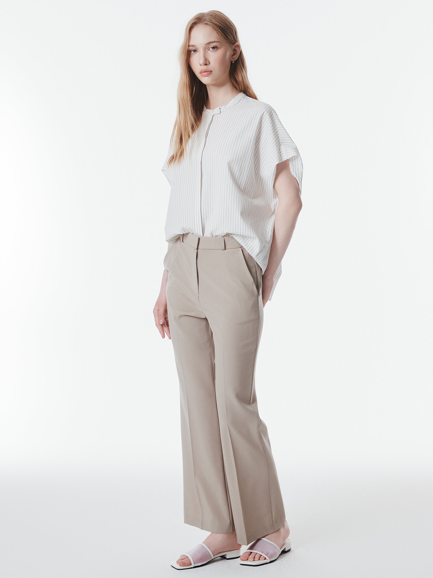 히든 인밴딩 세미 부츠컷 팬츠 (BEIGE)