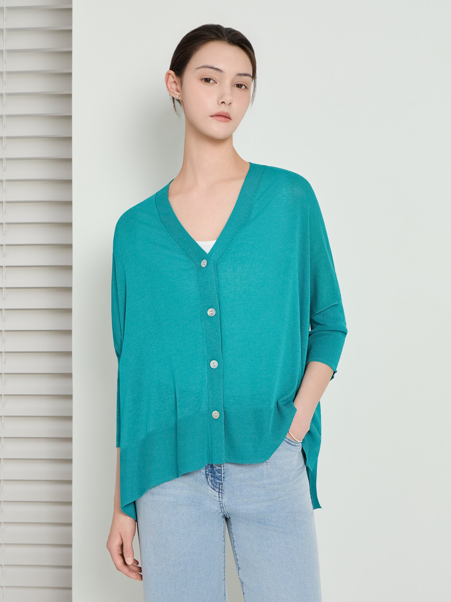 오버핏 드롭 숄더 브이넥 가디건 (PEACOCK GREEN)