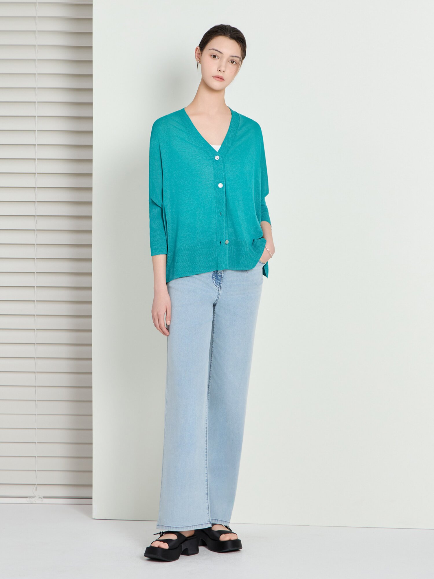 오버핏 드롭 숄더 브이넥 가디건 (PEACOCK GREEN)