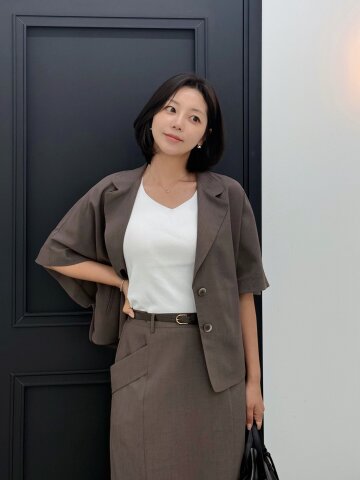 루즈핏 테일러드 케이프 재킷 