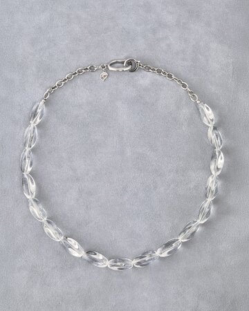 Translucent Orb Necklace
트랜스루센트 오브 네크리스