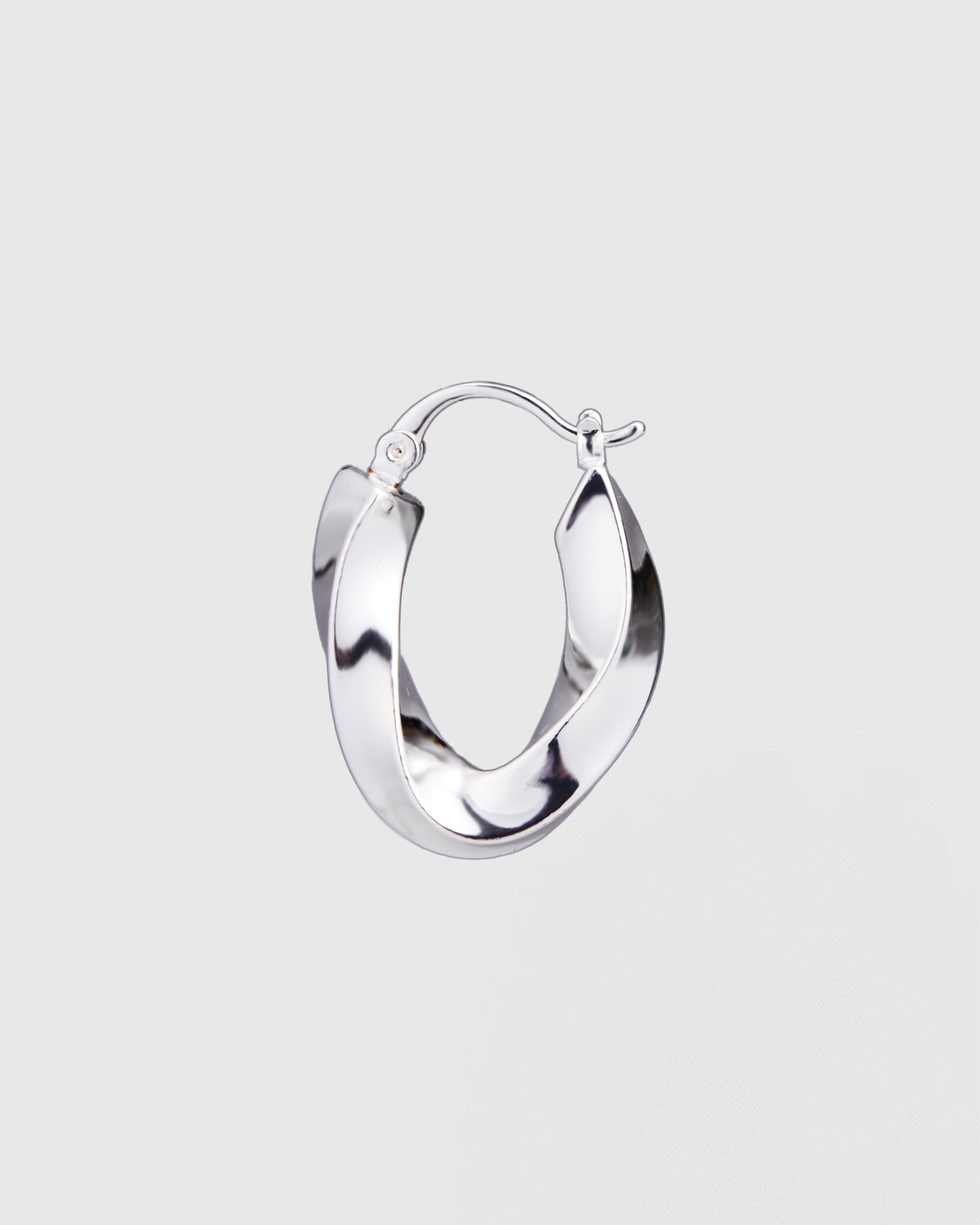 [컨젠] Torsion Fluid Hoop Earrings 토션 플루이드 후프 이어링
