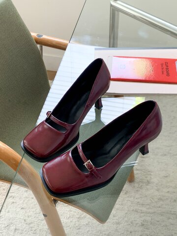러스트 스퀘어 레트로 펌프스힐 7cm