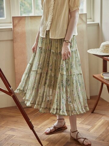 PM_Vintage floral tiere skirt