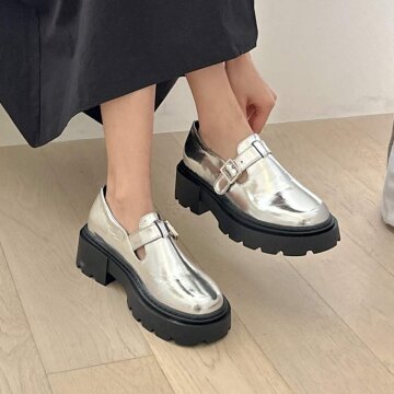 [썸머]다미닉 키높이 버클 통굽 로퍼(H131J885)
