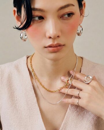 Dual Blend Necklace
듀얼 블렌드 네크리스