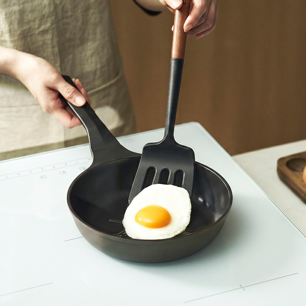바겐슈타이거 포쿠스 티타늄 코팅 인덕션 궁중팬 24cm