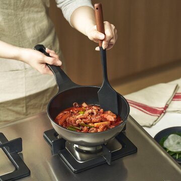 바겐슈타이거 포쿠스 티타늄 코팅 인덕션 궁중팬 20cm