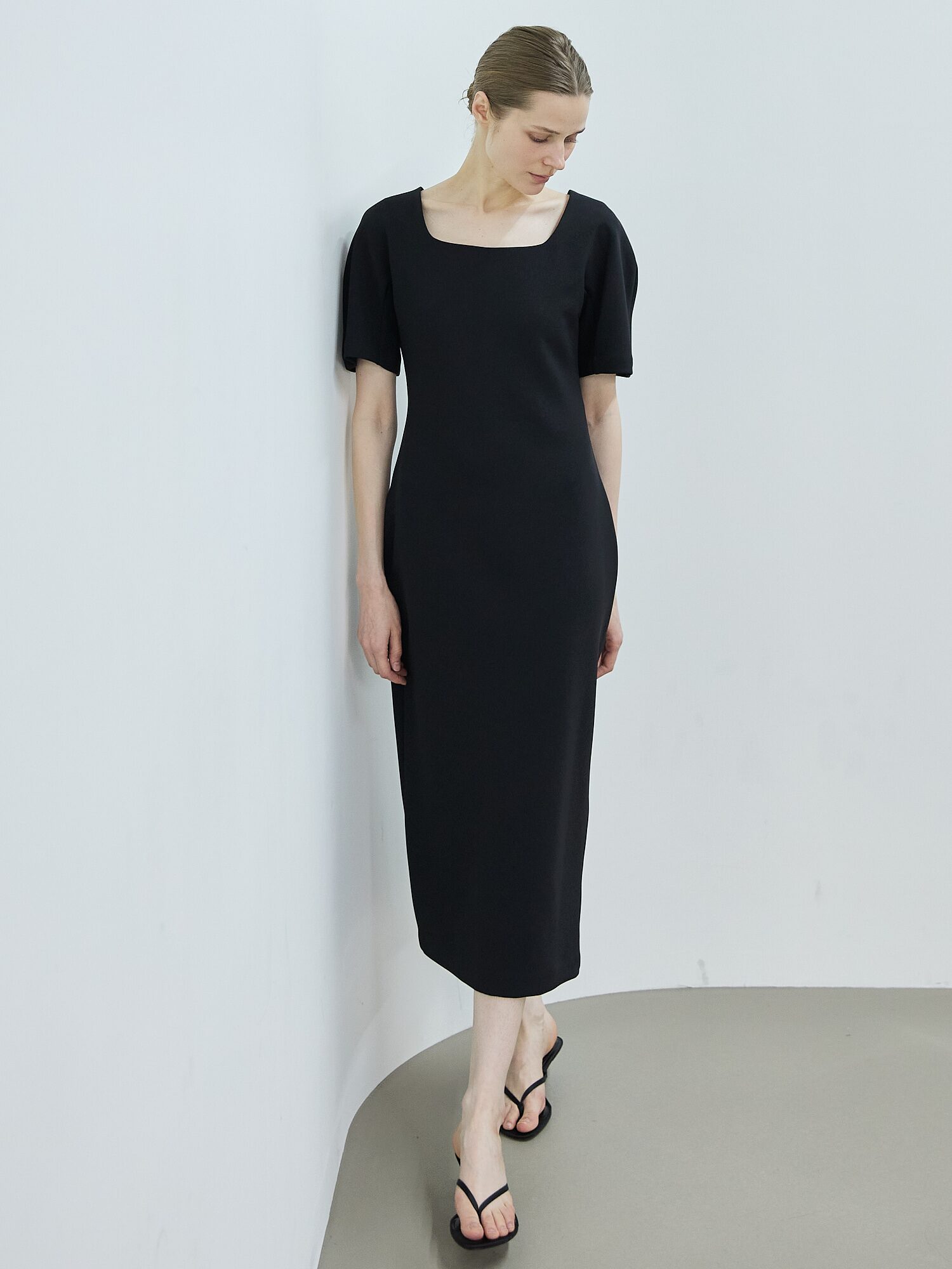 Hourglass Dress_Black