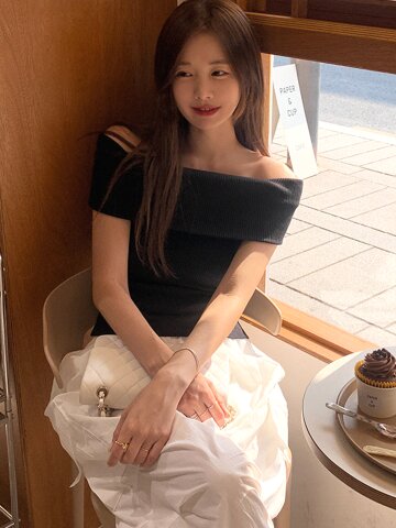 엘프 오프 숄더 티셔츠_PJTS260404