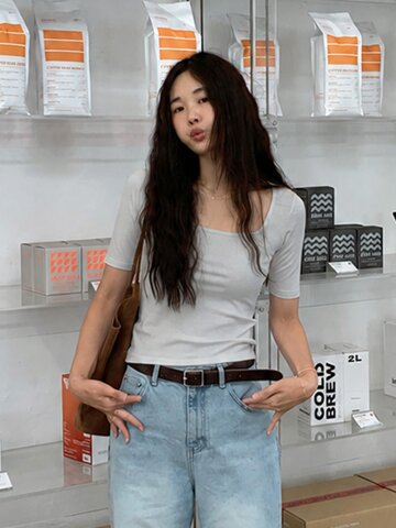슬렌더 스퀘어 반팔 티셔츠_PJTS260415