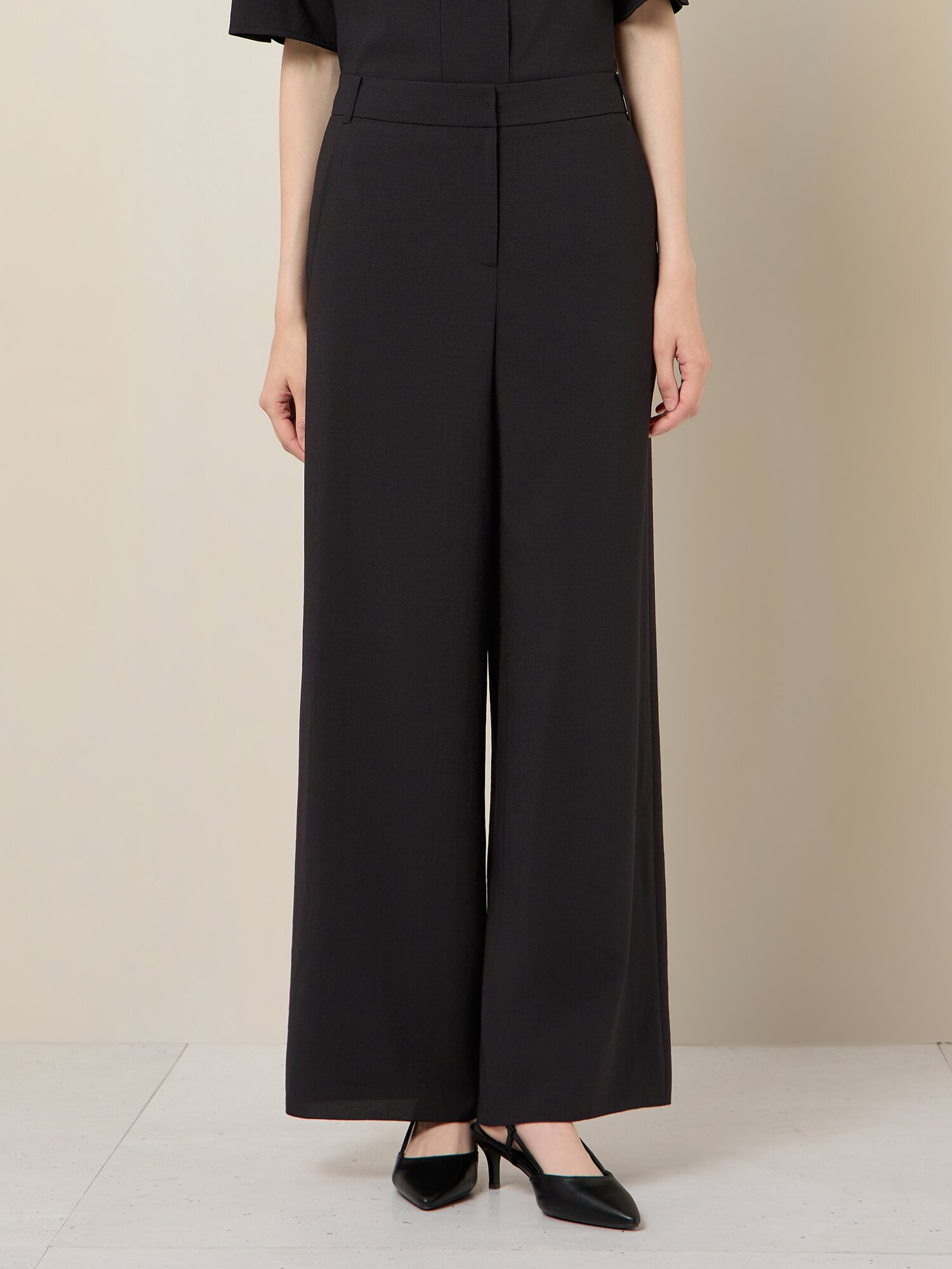 린넨 블렌드 백밴딩 슬랙스 (BLACK)