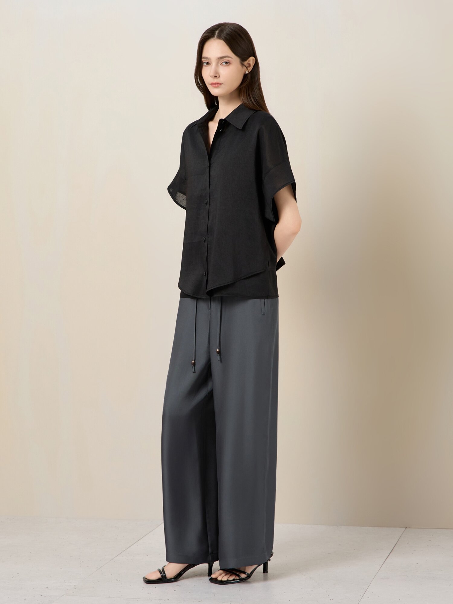 린넨 절개 레이어 블라우스 (BLACK)