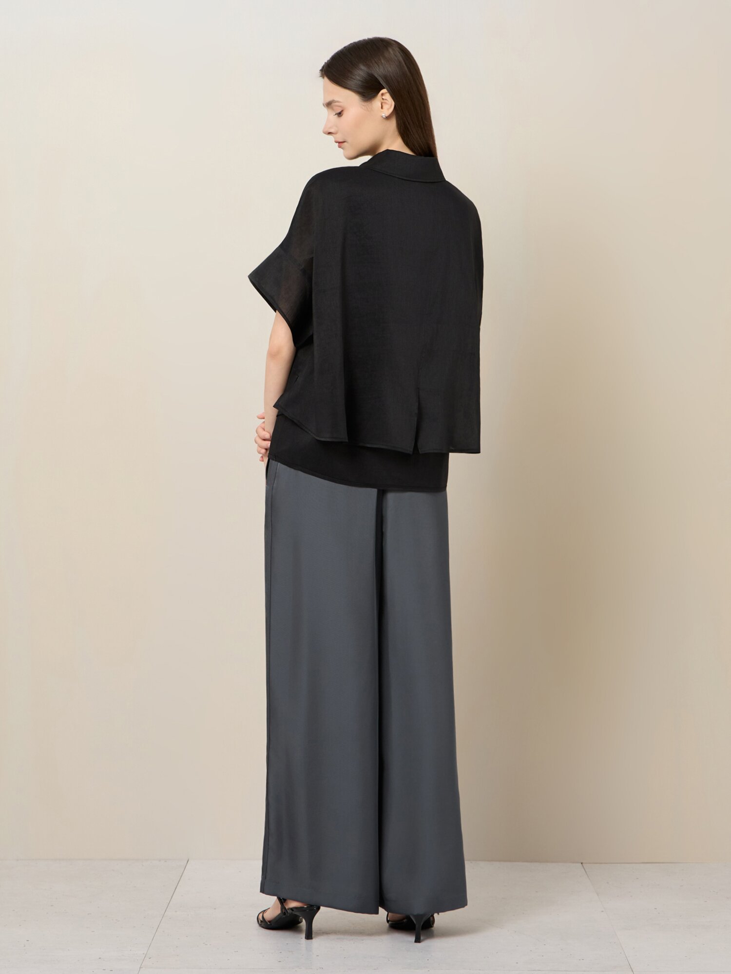 린넨 절개 레이어 블라우스 (BLACK)