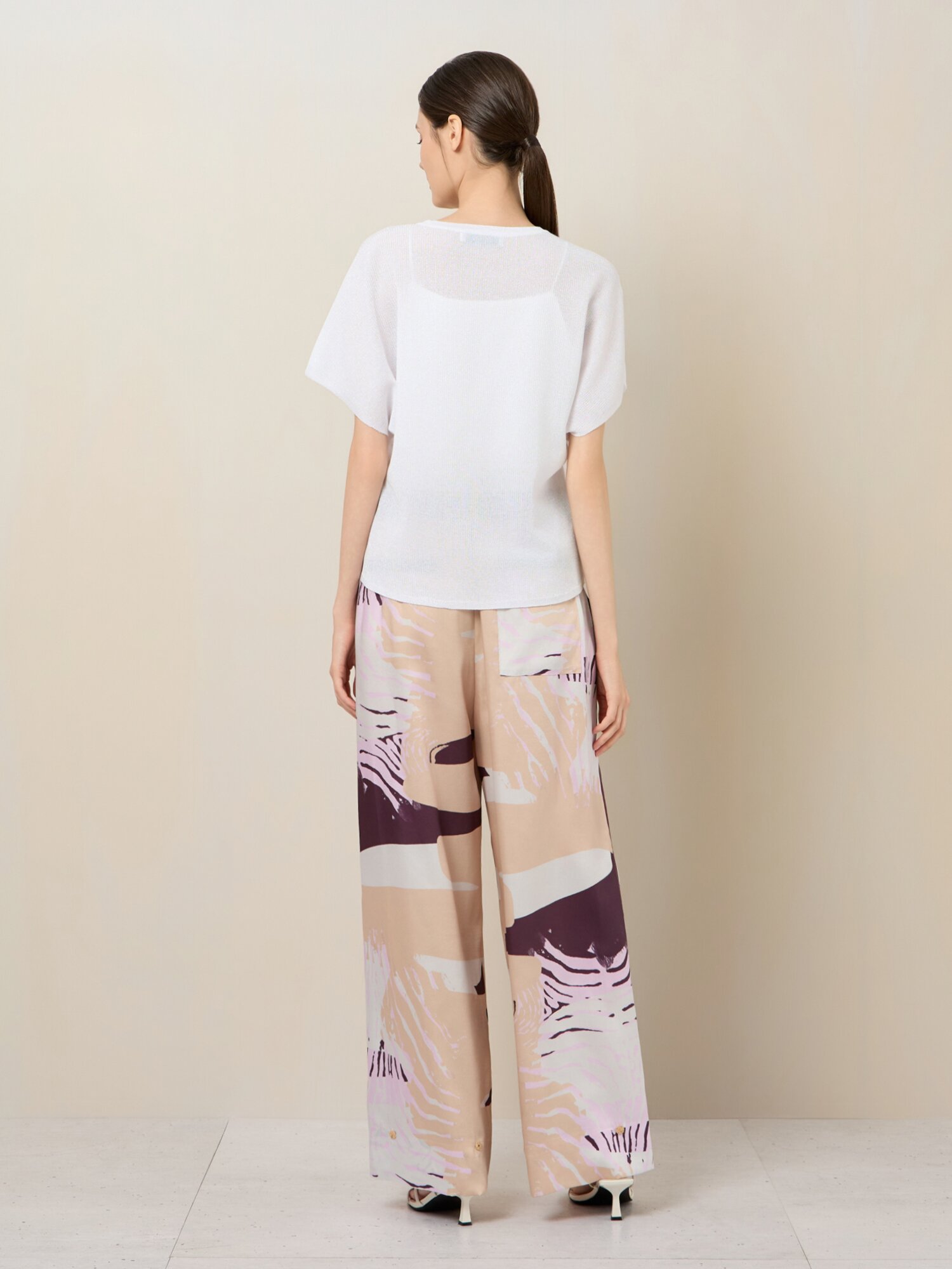 글리터 돌먼 슬리브 니트 탑 (WHITE)