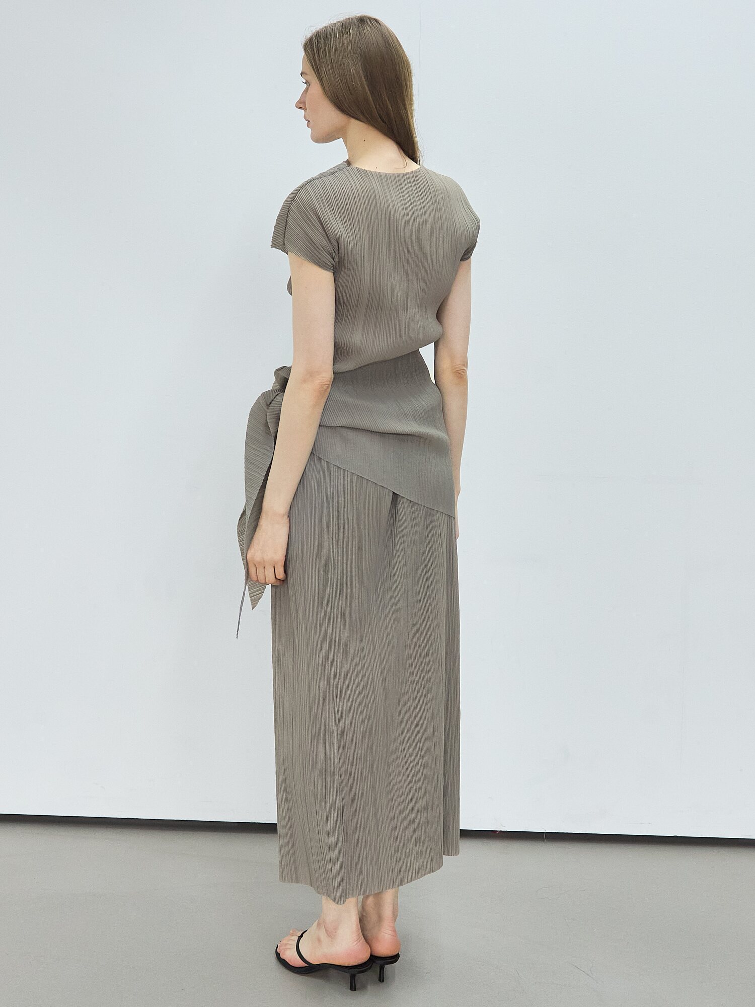 Pleated wrap Set_Etoupe
