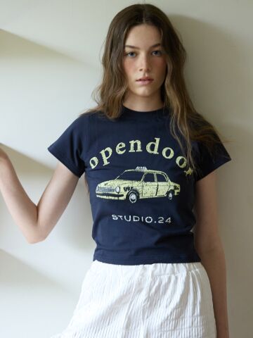 Opendoor car crop tee Navy
