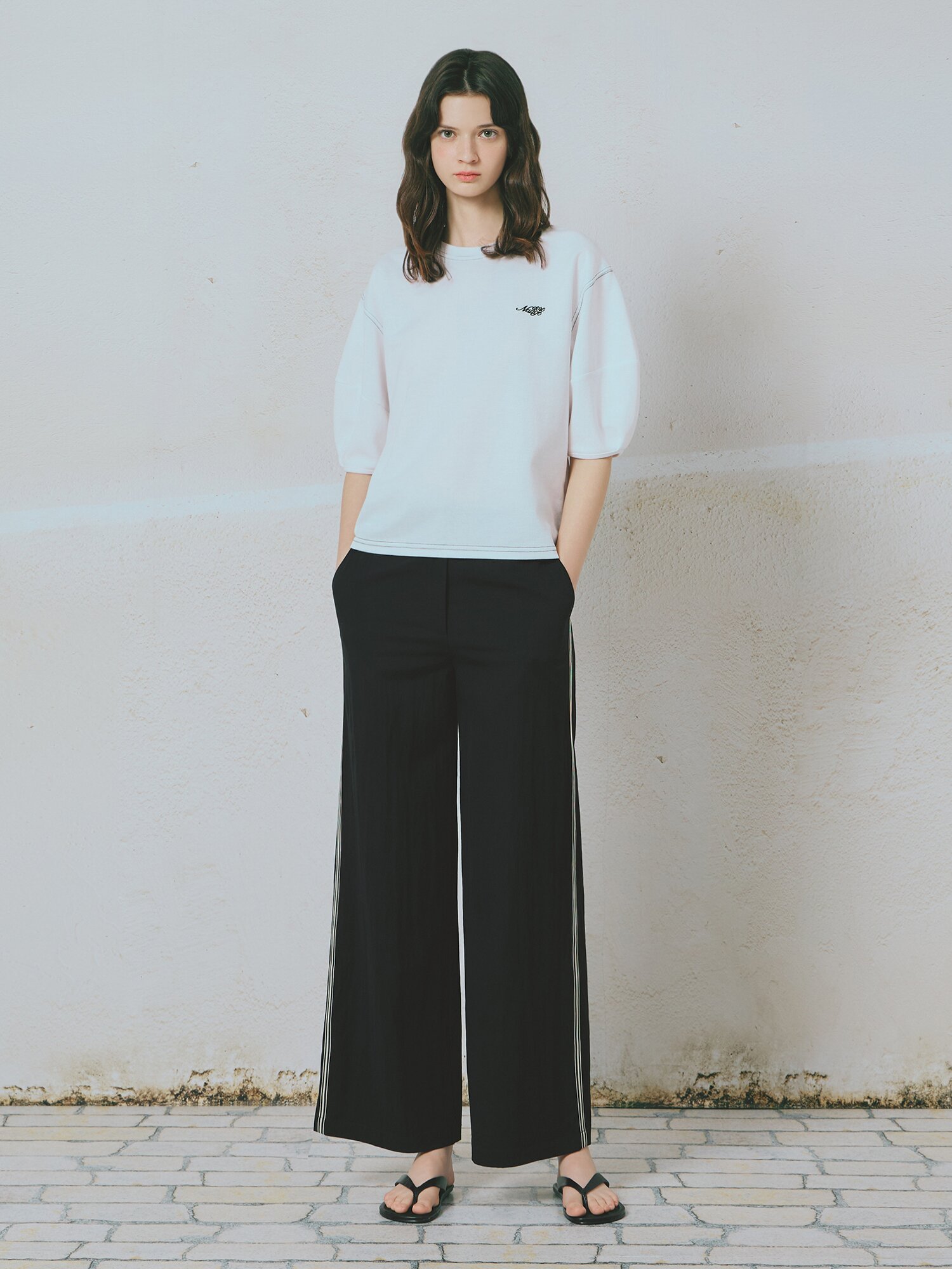 사이드 배색 백 밴딩 슬랙스 팬츠 (BLACK)