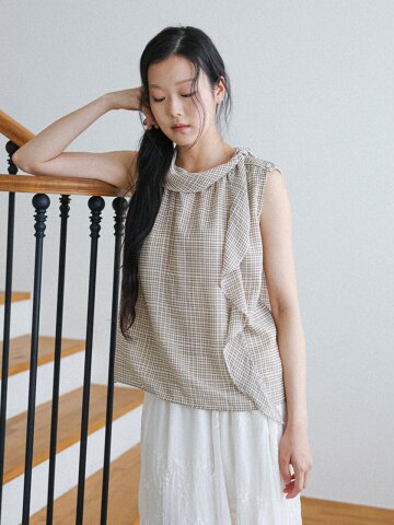 LS_Gingham frill sleeveless top_BEIGE