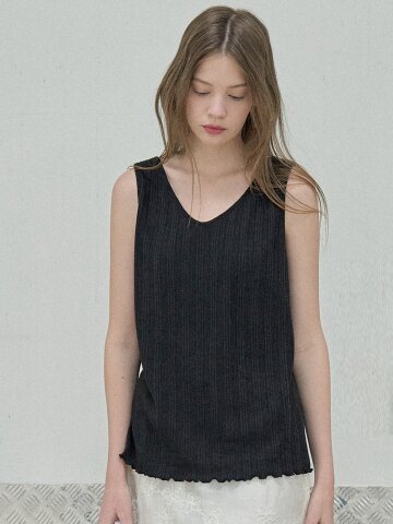 Knit Sleeveless Top - BLACK