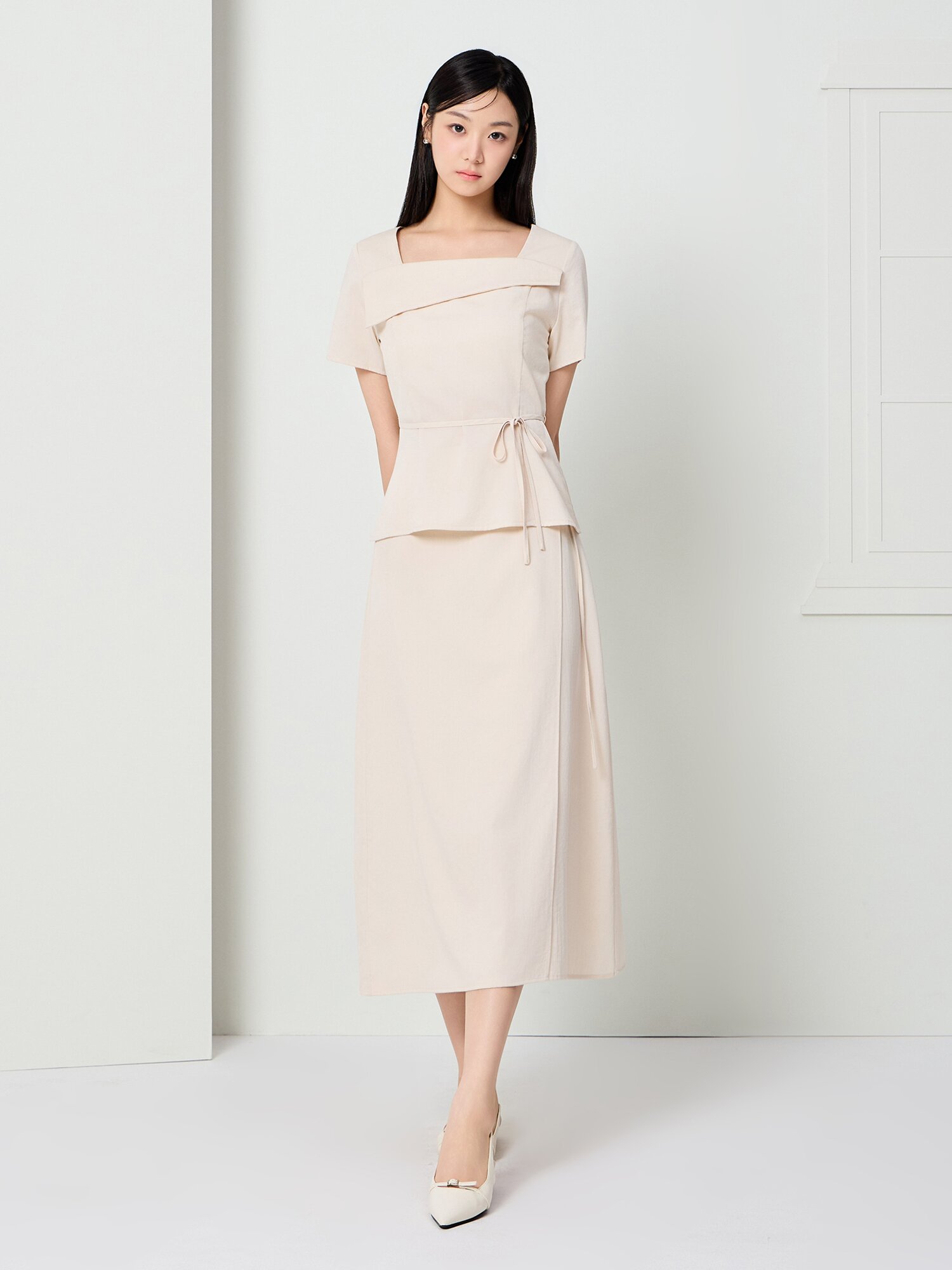 벨트 장식 랩 A라인 스커트 (BEIGE)
