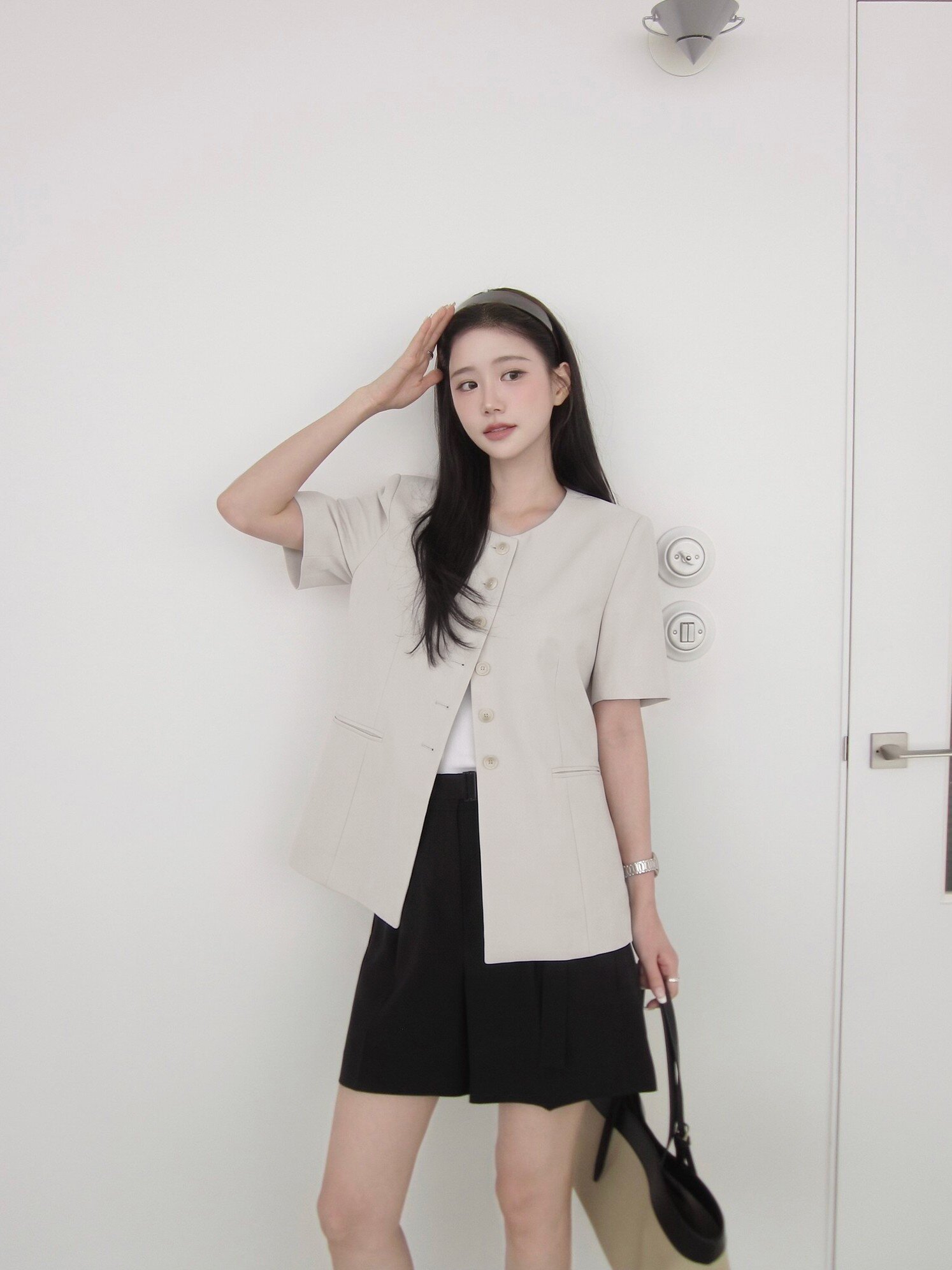 클래식 벨티드 원턱 숏 팬츠 (BLACK)