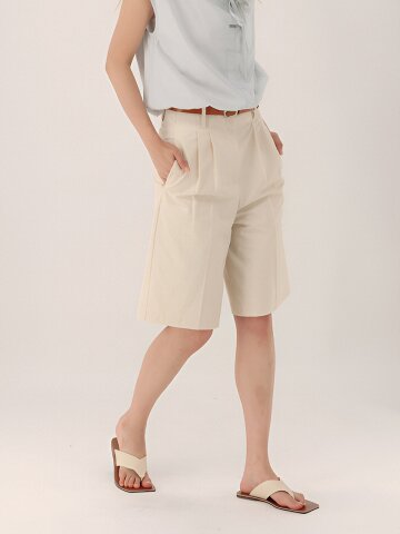 Contour Bermuda Pants _Beige