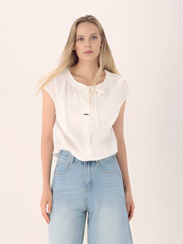 Gather Ribbon Blouse _White