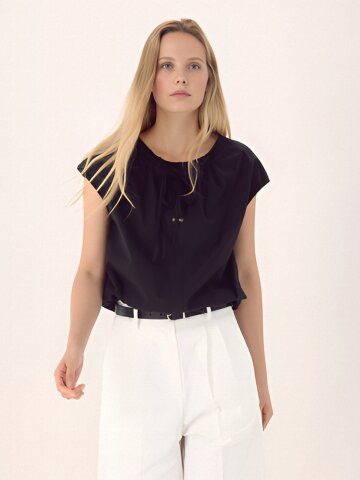 Gather Ribbon Blouse _Black