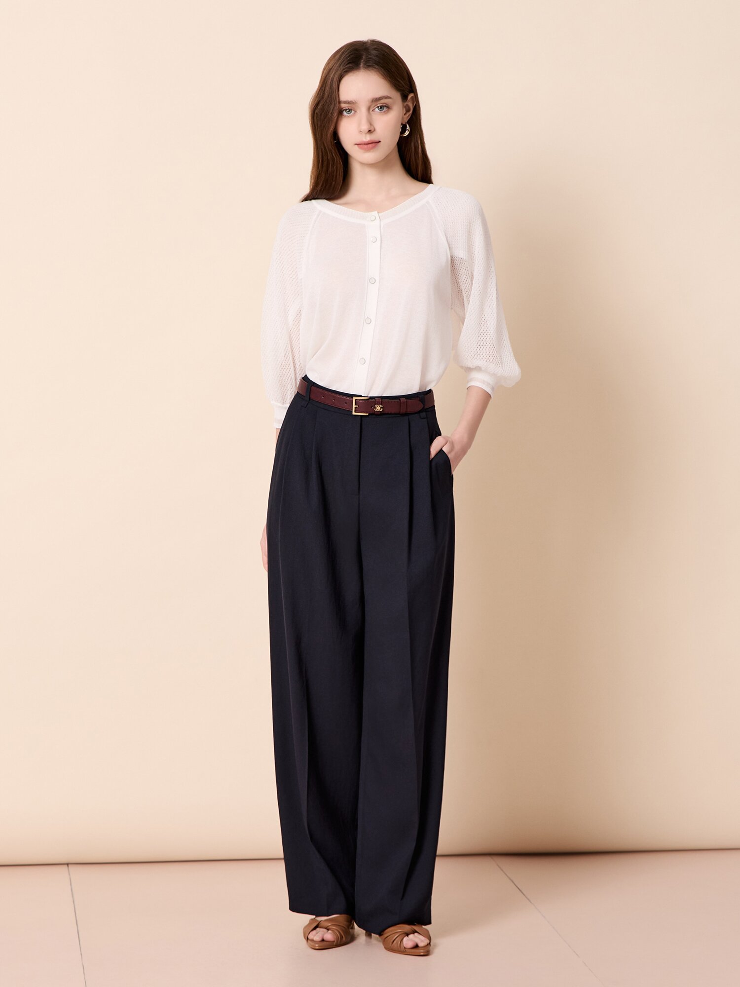 펀칭 케이프 미드 슬리브 가디건 (WHITE)
