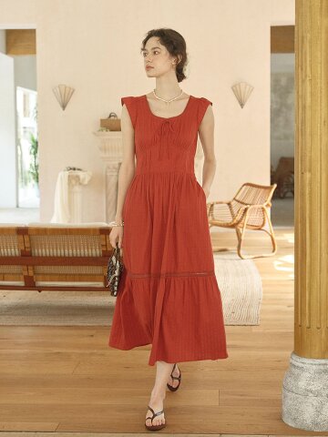SR_Fly sleeve red square neck dress