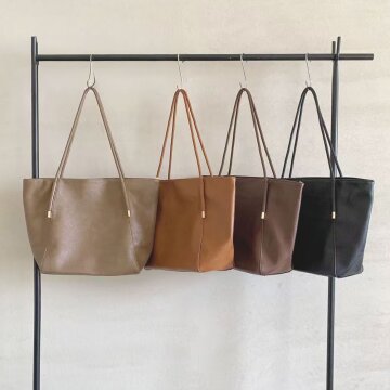 디스트 레더 숄더 쇼퍼백(H22J518)