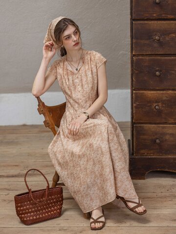 DA_V-neck tie waist-cinching dress