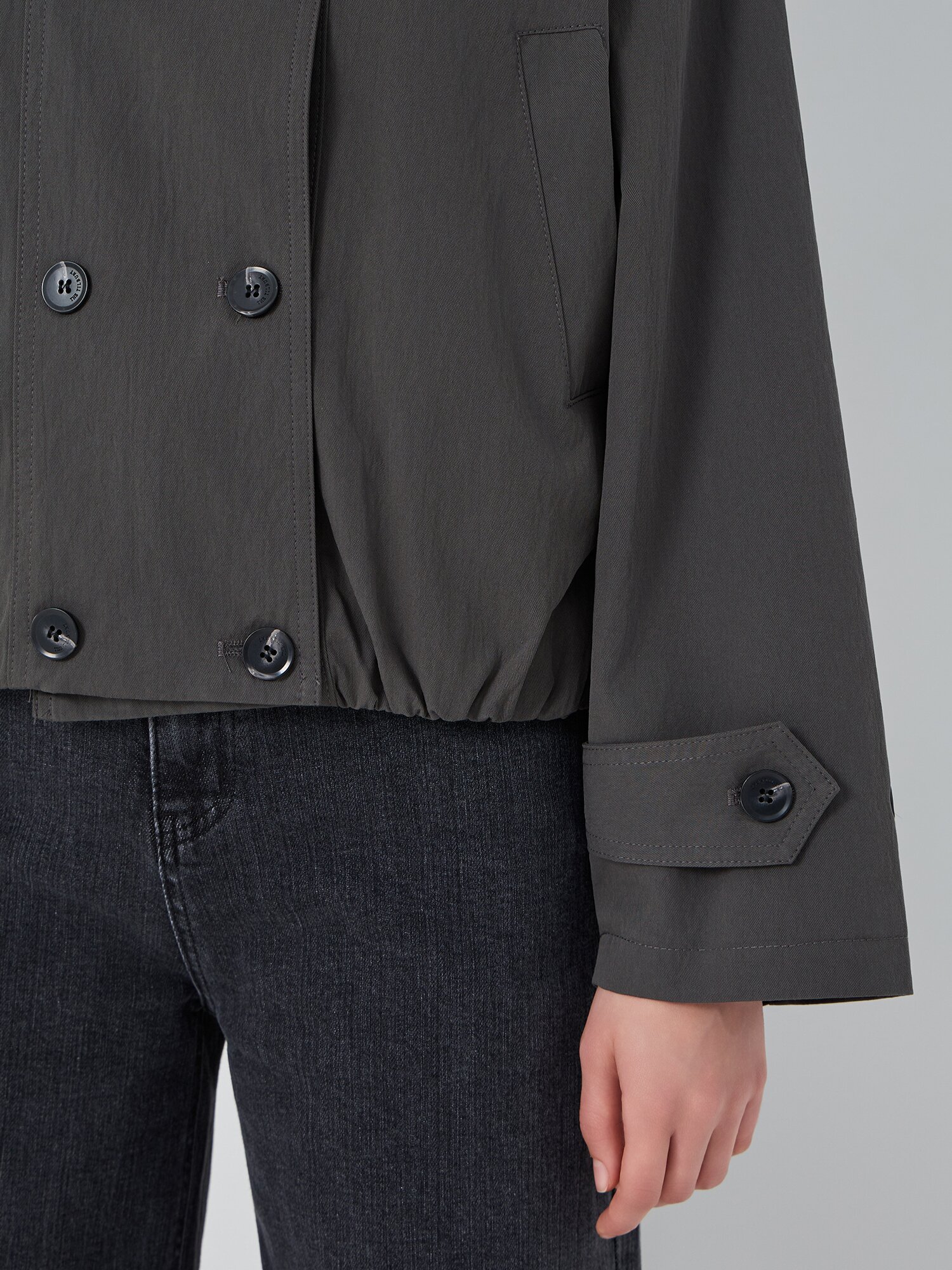 밴딩 싱글 칼라 숏 트렌치 코트 (DARK GREY)